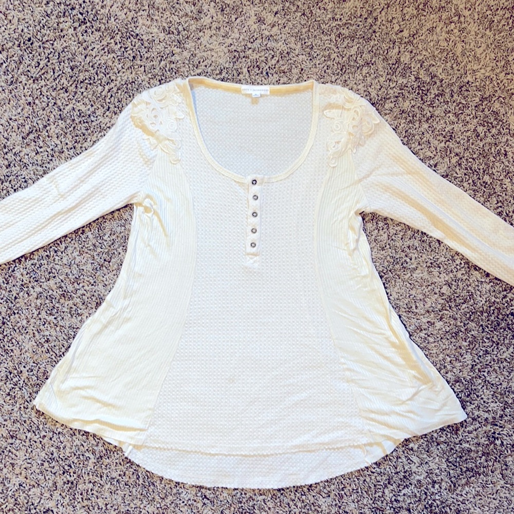 Soft cream long sleeve